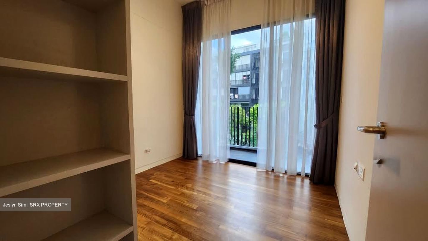 Village @ Pasir Panjang (D5), Condominium #576982351